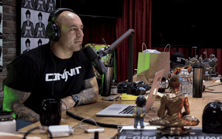 Joe Rogan Definitive Guide on How to Start a Podcast (2022)