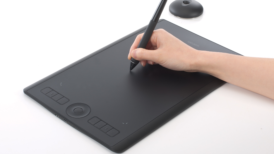 Wacom Intuos Pro Large with Smooth Texture Sheet