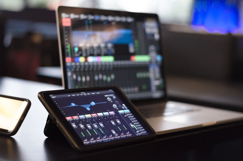 What You Should Know About Portable Monitors