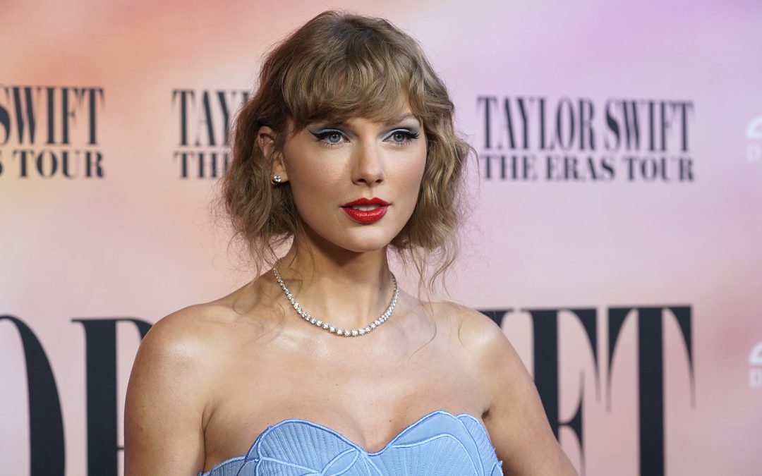 How Taylor Swift Built Her Brand: Lessons in Personal Branding