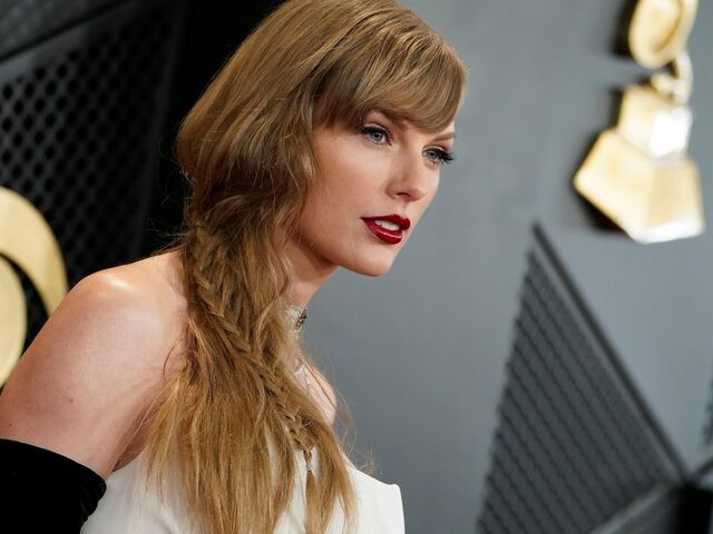 Taylor Swift’s Legal Battles: Intellectual Property Rights in the Music Business